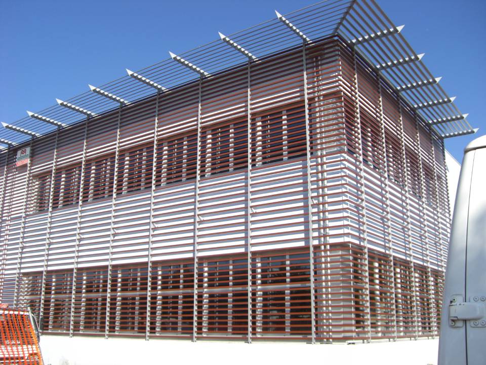 realizzazione di strutture in materiali compositi