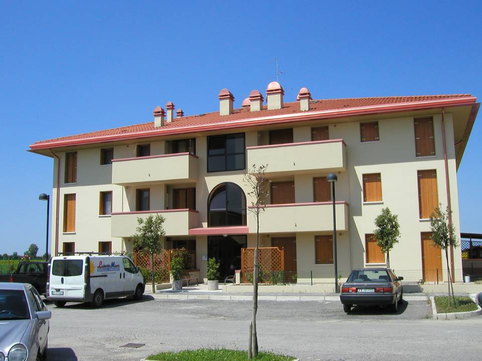 produzione vetri oscuranti