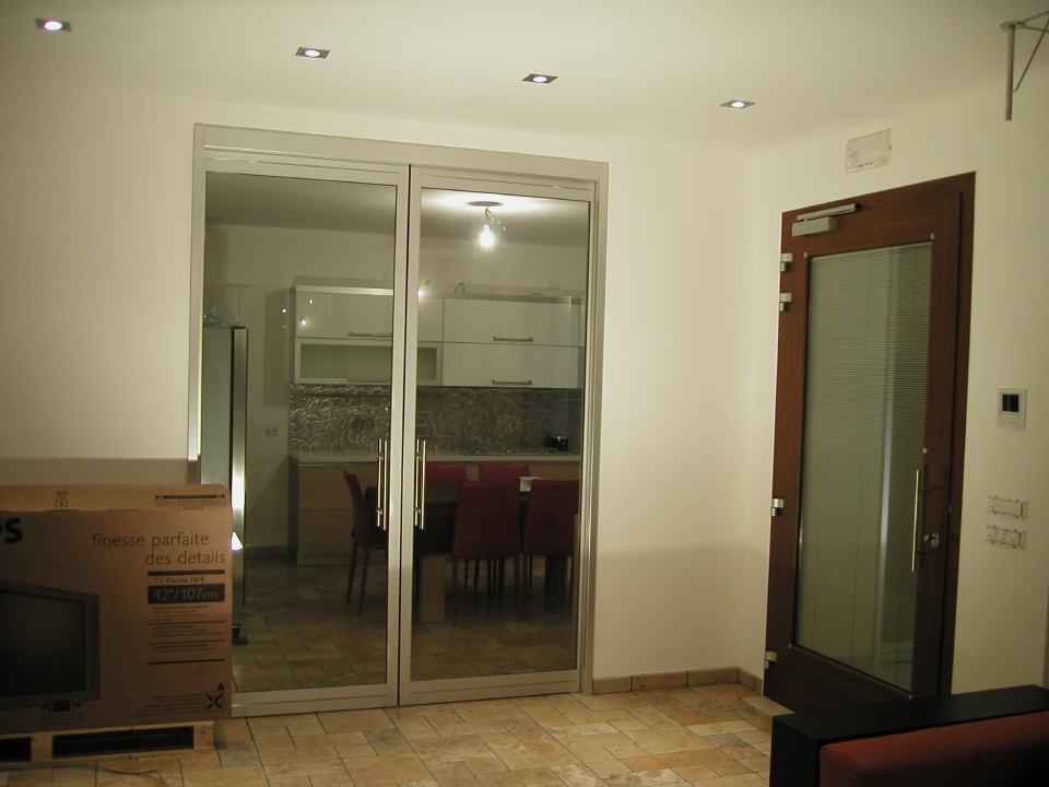 sala con infissi in alluminio a treviso