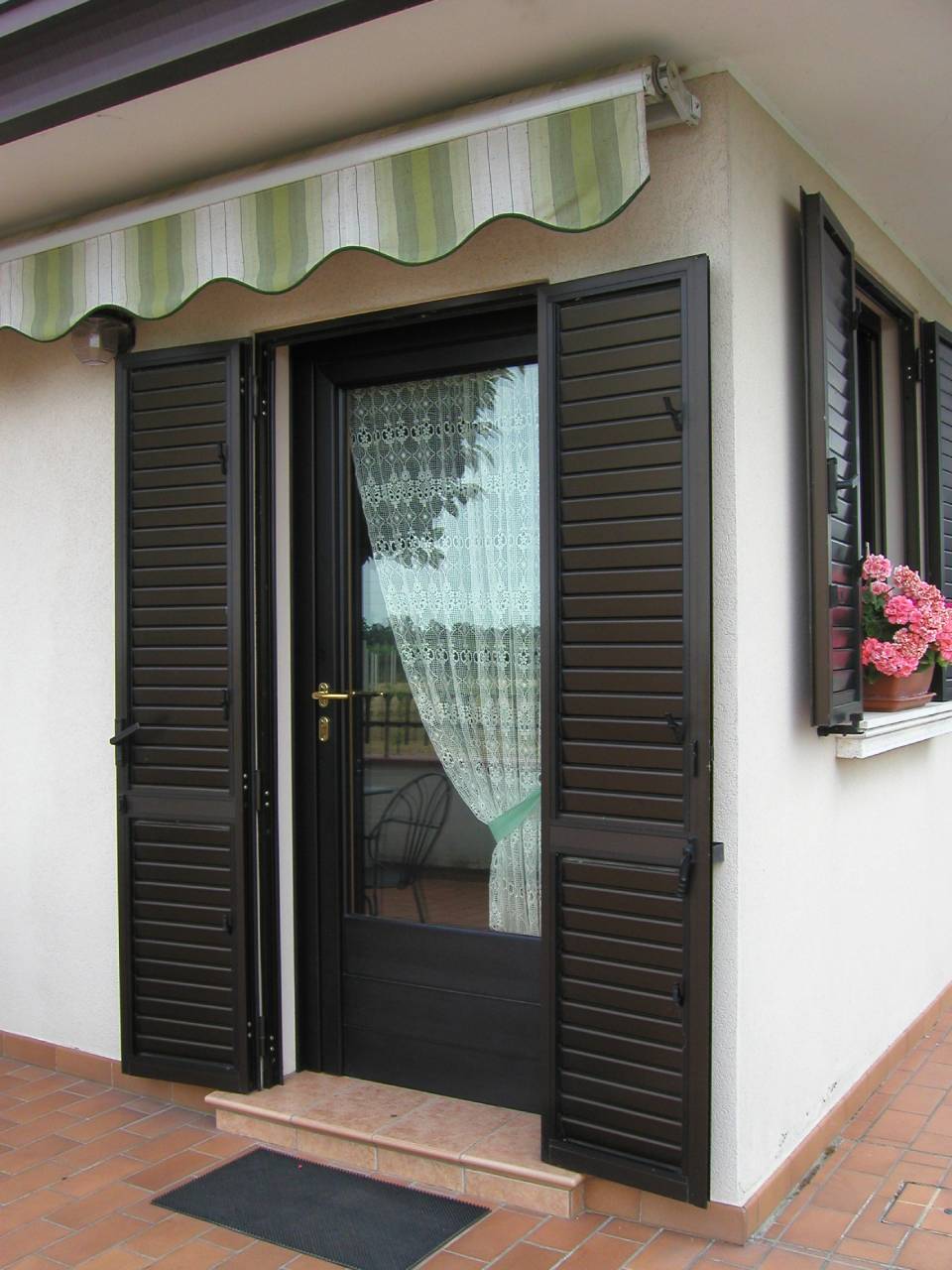 installazione di persiane