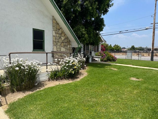 Mt. Sinai Chapel interior and exterior photos