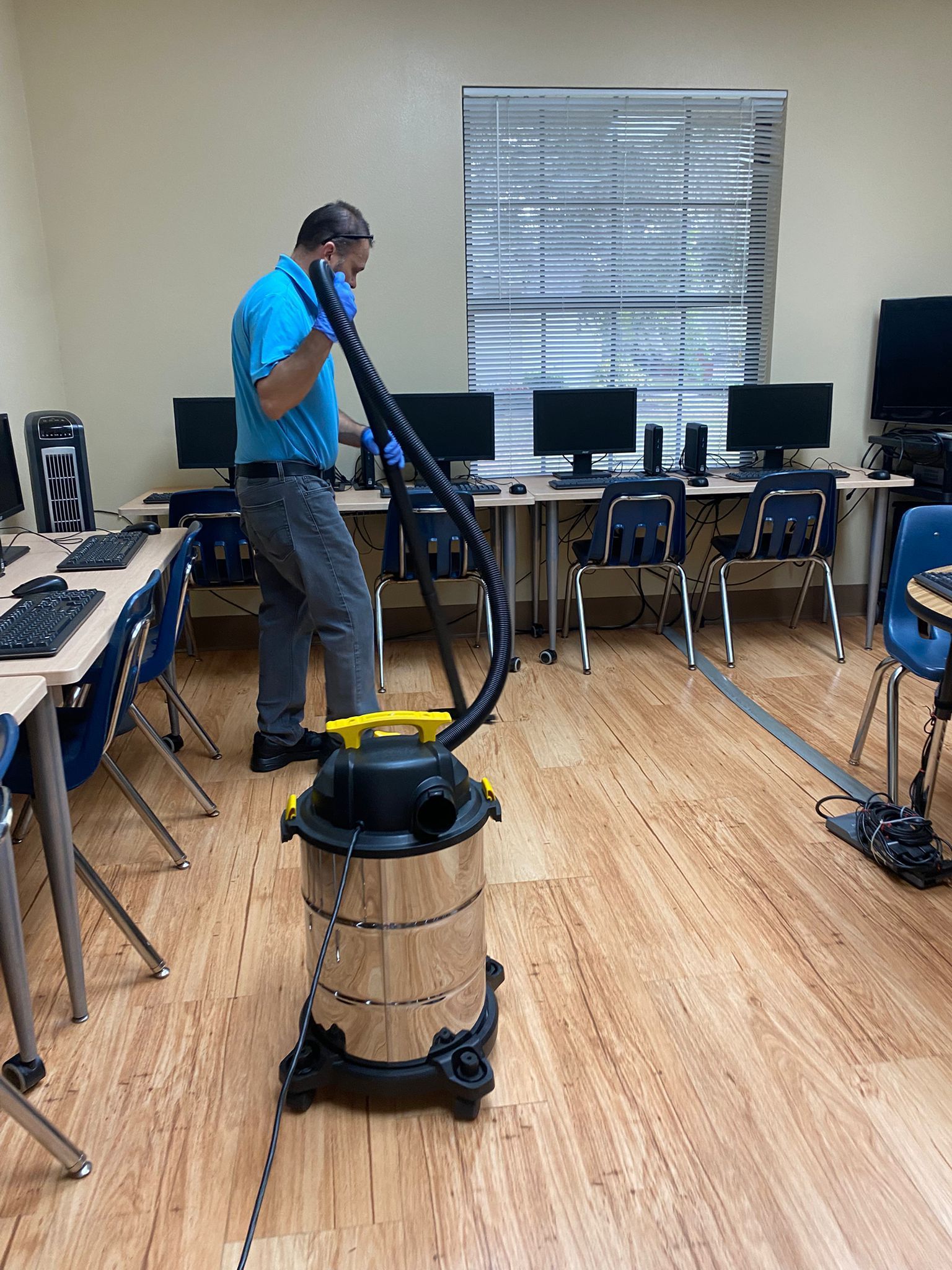 All-Pro Commercial Cleaning - Our Work