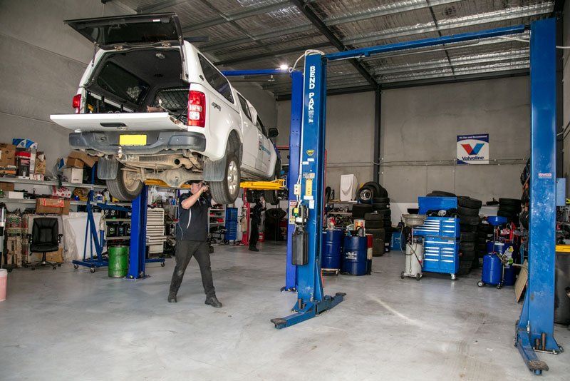 Gardiner Automotive & Performance | Mechanics in Rutherford