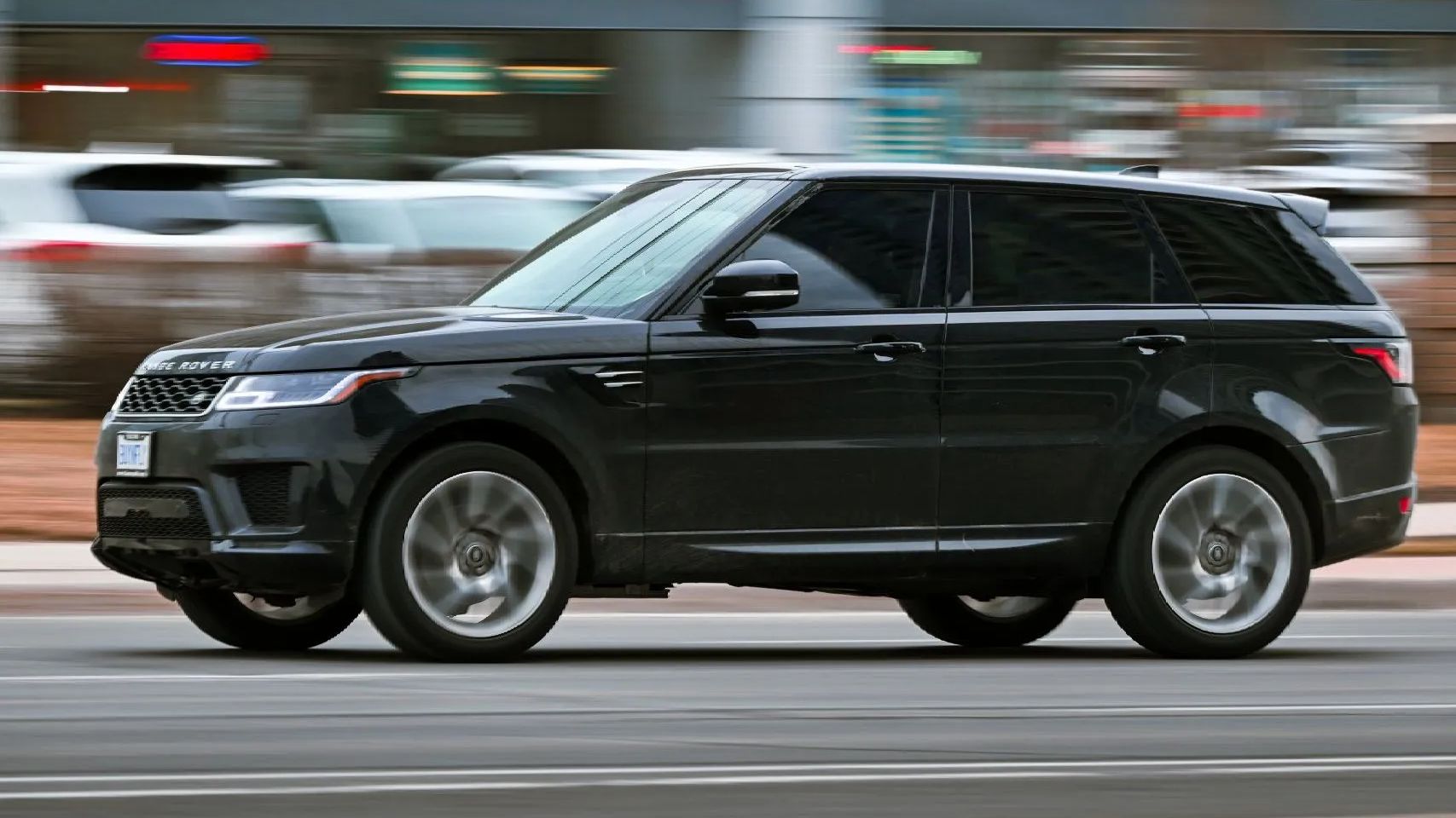 Land Rover Service and Repairs at ﻿Rapid Tire﻿ in ﻿Laurel, MT﻿