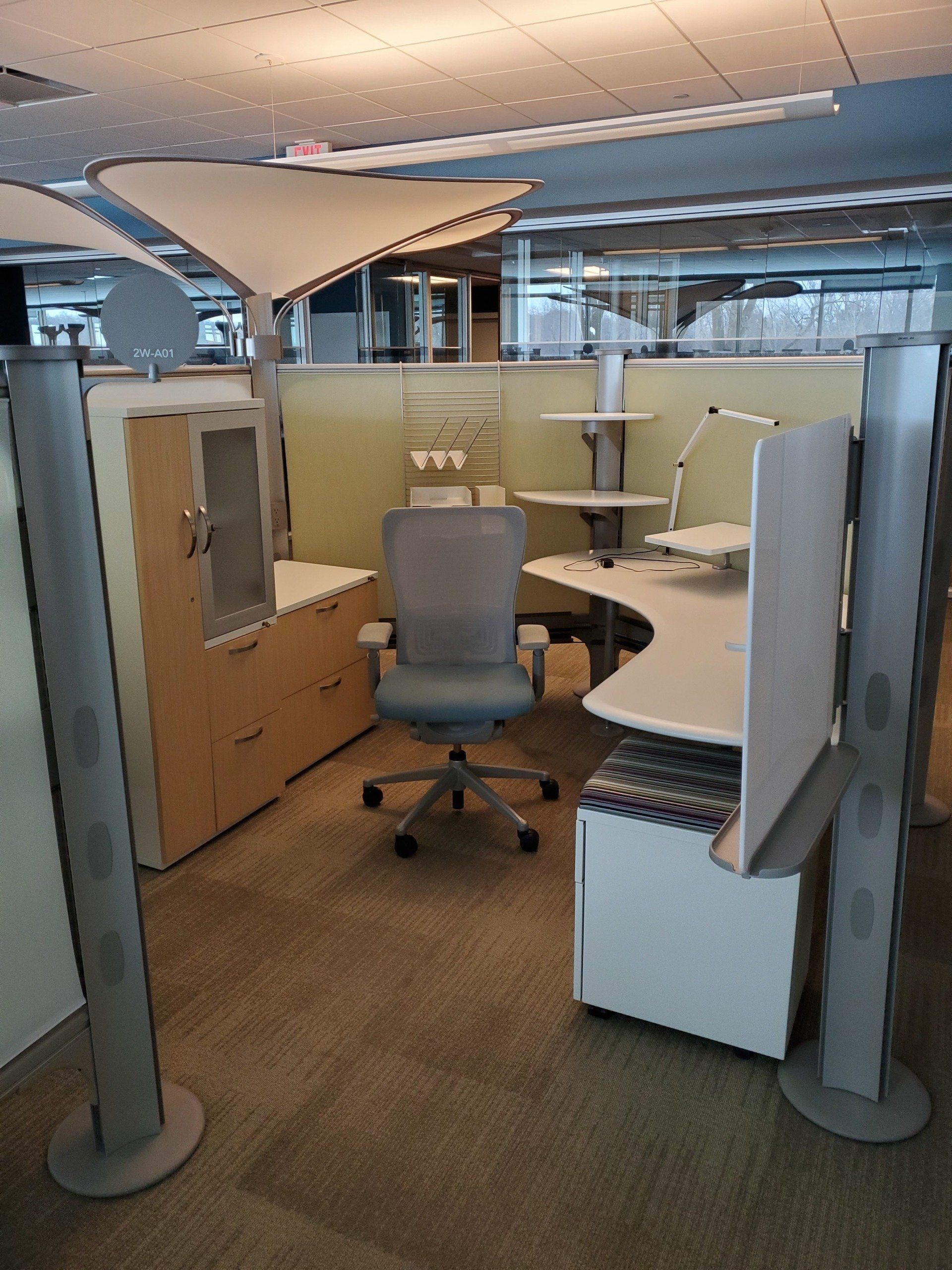 Custom Desk — Anoka, MN — Dynamic Office Services