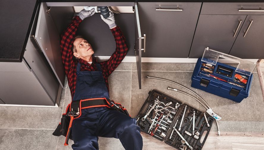 The Hidden Risks of Skipping Workers Comp for Florida Plumbing Businesses