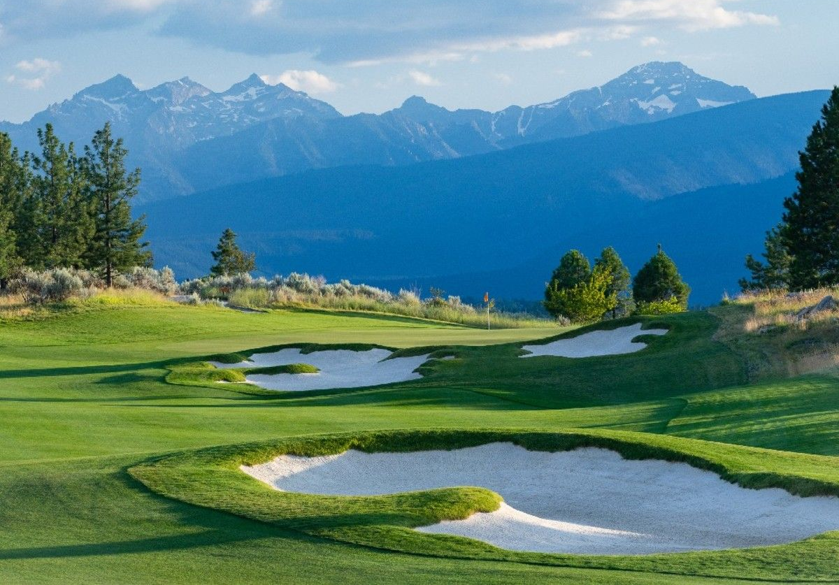 Golfing in Flathead Valley