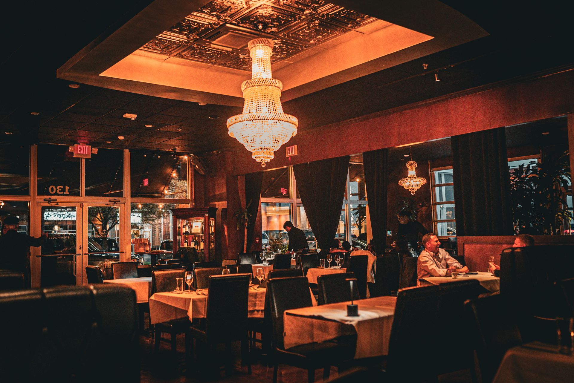 CW Steakhouse Main Dining
