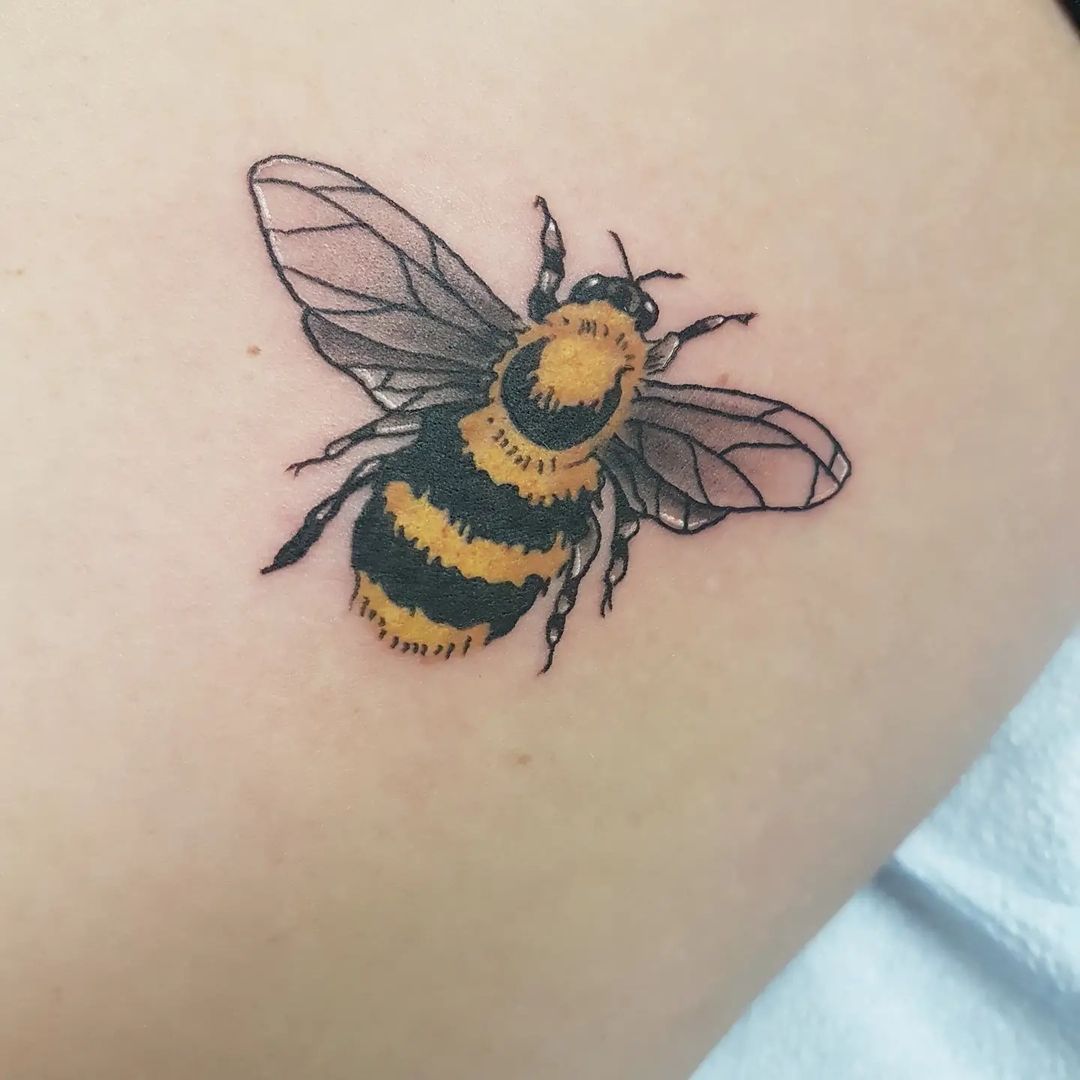 Bee Tattoo by Wen at Crimson Empire Tattoo in Edmonton Alberta Canada