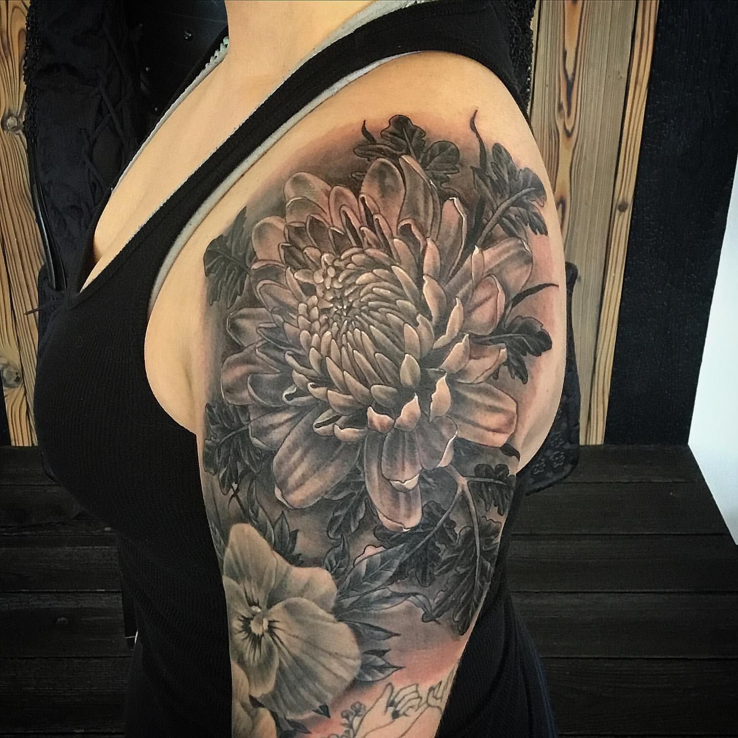 Floral Tattoo by Dale Moostoos at Crimson Empire Tattoo in Edmonton Alberta Canada