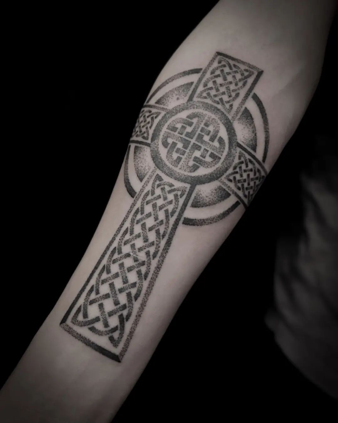 Dotwork Celtic Cross Tattoo by Alex Arnautov at Black Gold Tattoo Co in Edmonton Alberta Canada