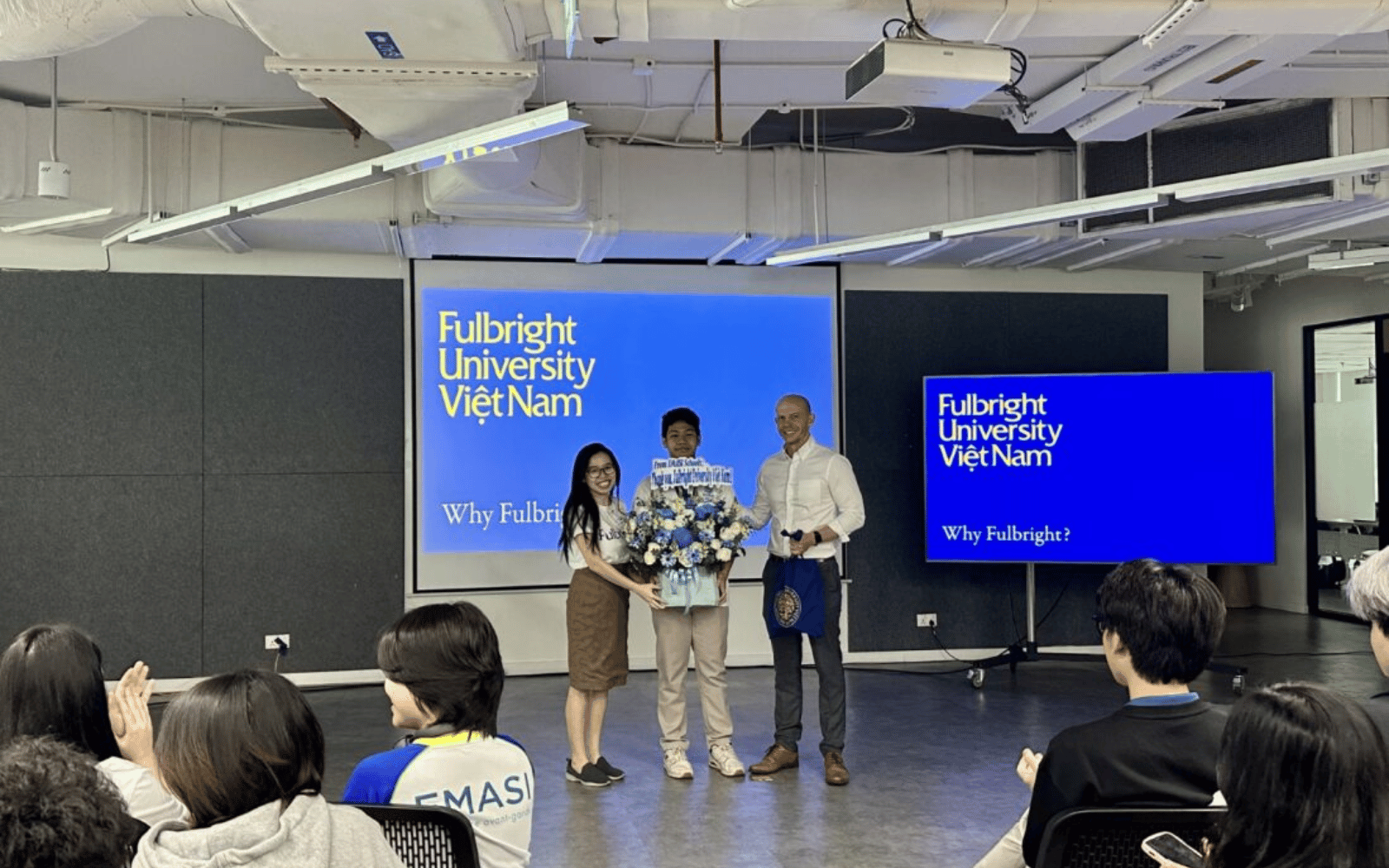 EMASI students visit Fulbright university