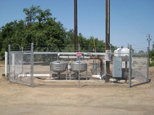 Chain Link W-Barbwire