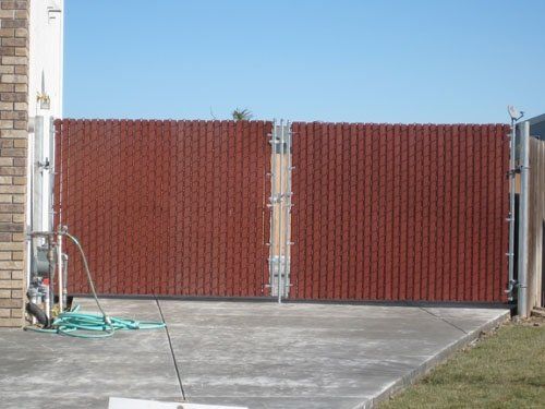 Chain Link W-Privacy Slats