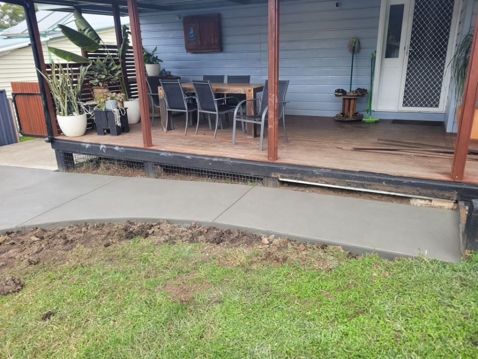 Concrete Pathways Near Veranda — Kempsey Concrete Contractors In Kempsey, NSW