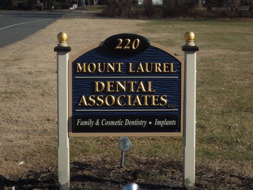 Mount Laurel Dental & Implant Center Sign