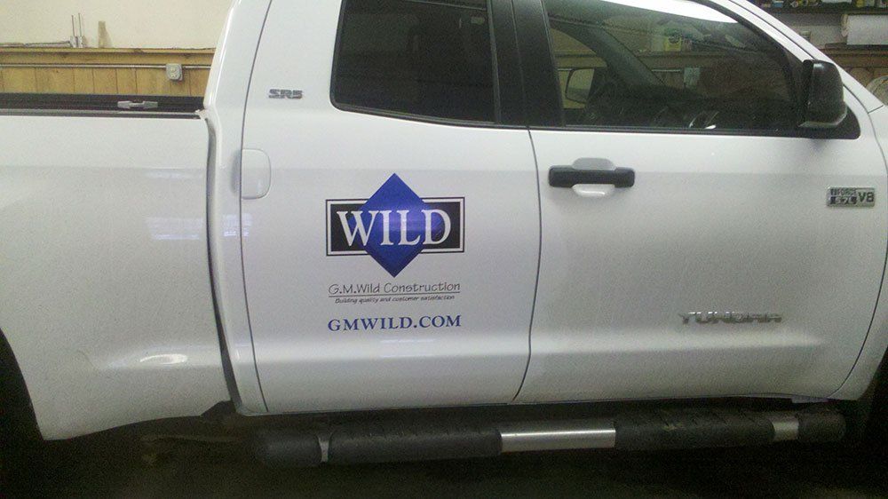 Vehicle Lettering 15