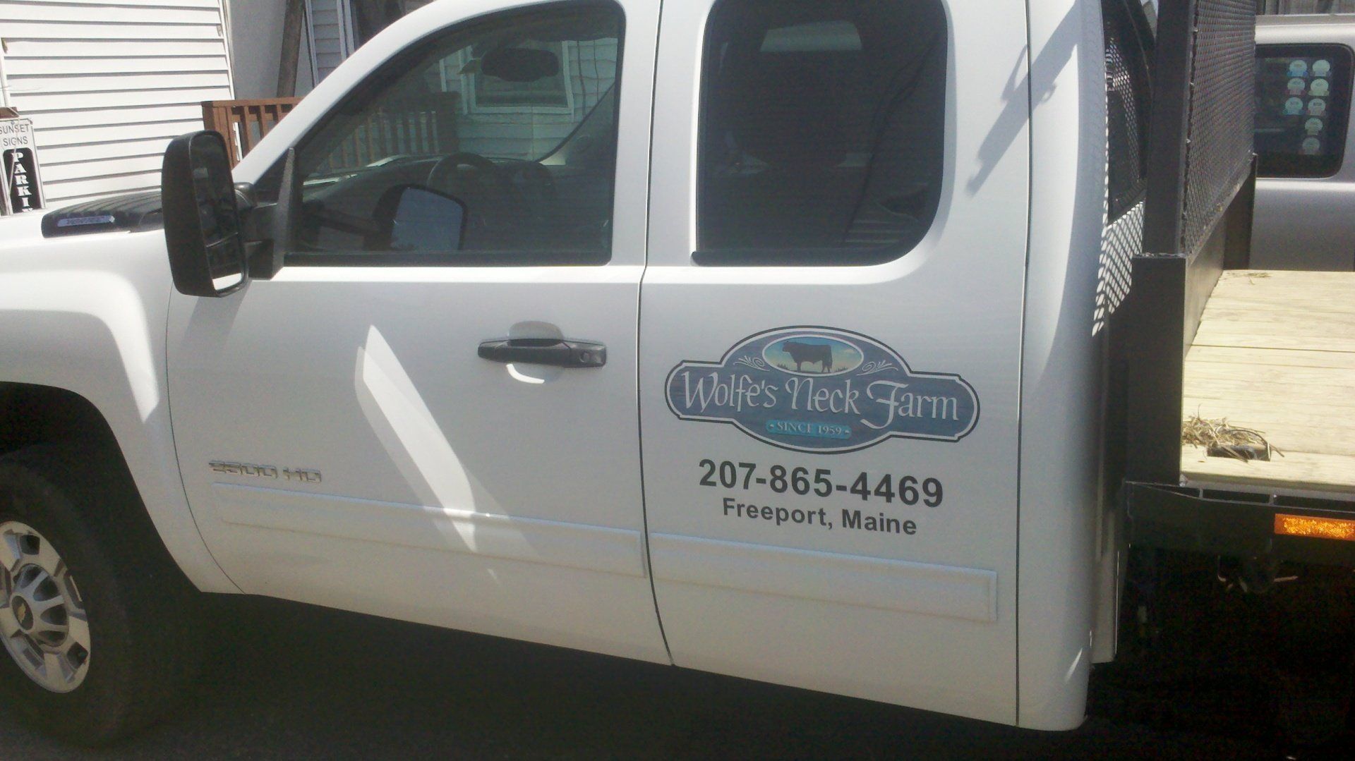 Vehicle Lettering 40