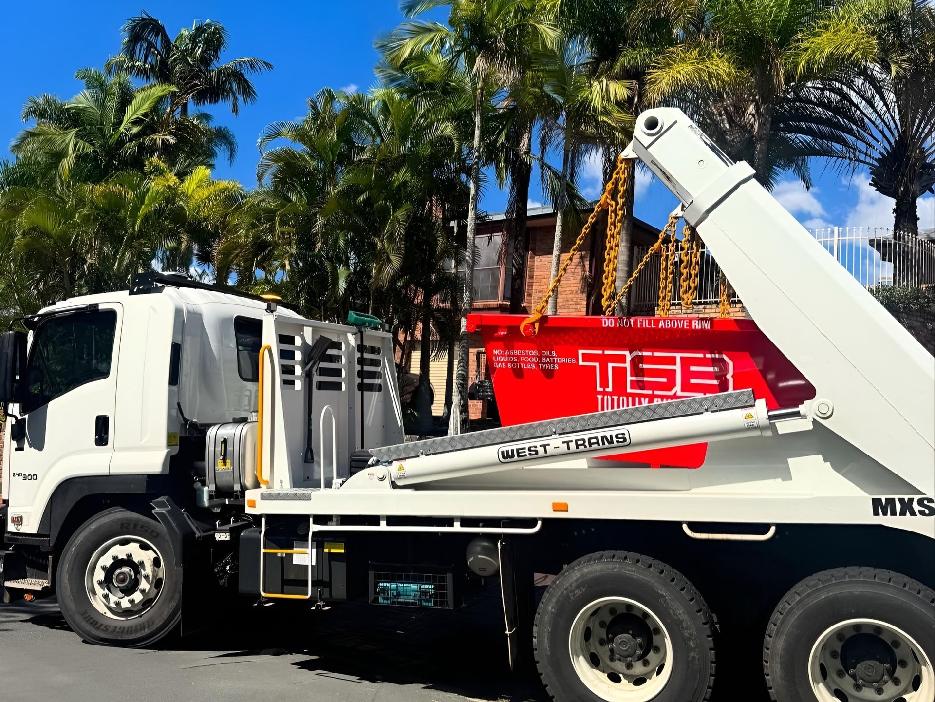 Skip Bin Loader