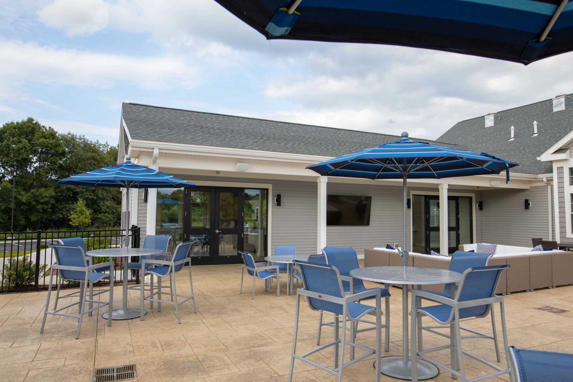 Trail Run Apartment Photos