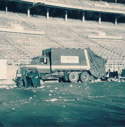 Waste Management Truck In Stadium — Lincoln, NE — Industrial Services Inc. Waste Management Truck In Stadium — Lincoln, NE — Industrial Services Inc.