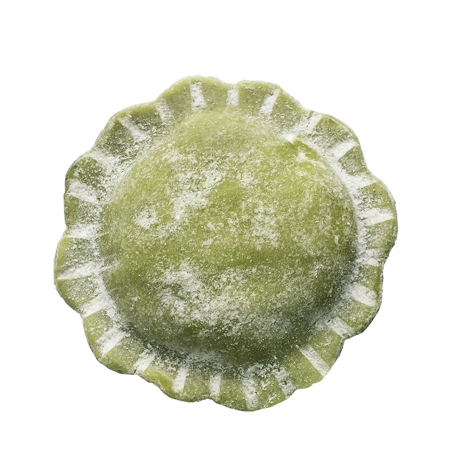 Un primo piano di un raviolo verde su uno sfondo bianco