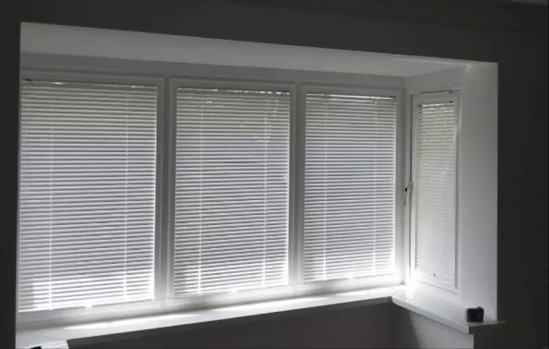 Bay Window Perfect Fit Venetian