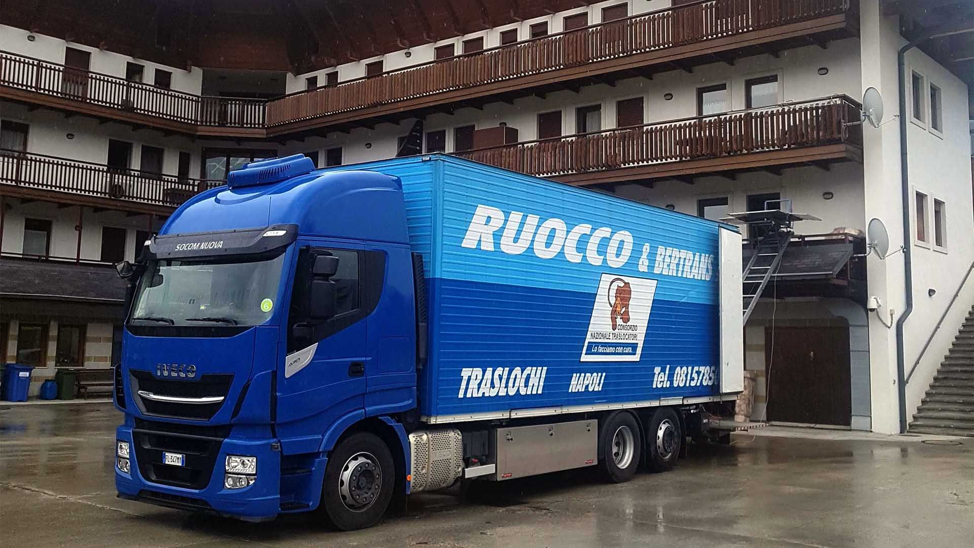 TRASLOCHI INTERNAZIONALI