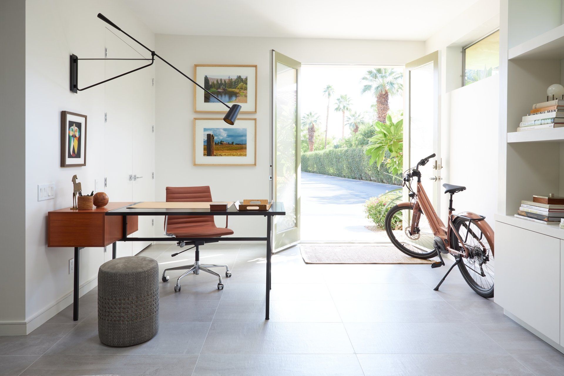 home office of a house in palm springs designed by Dakota Designworks