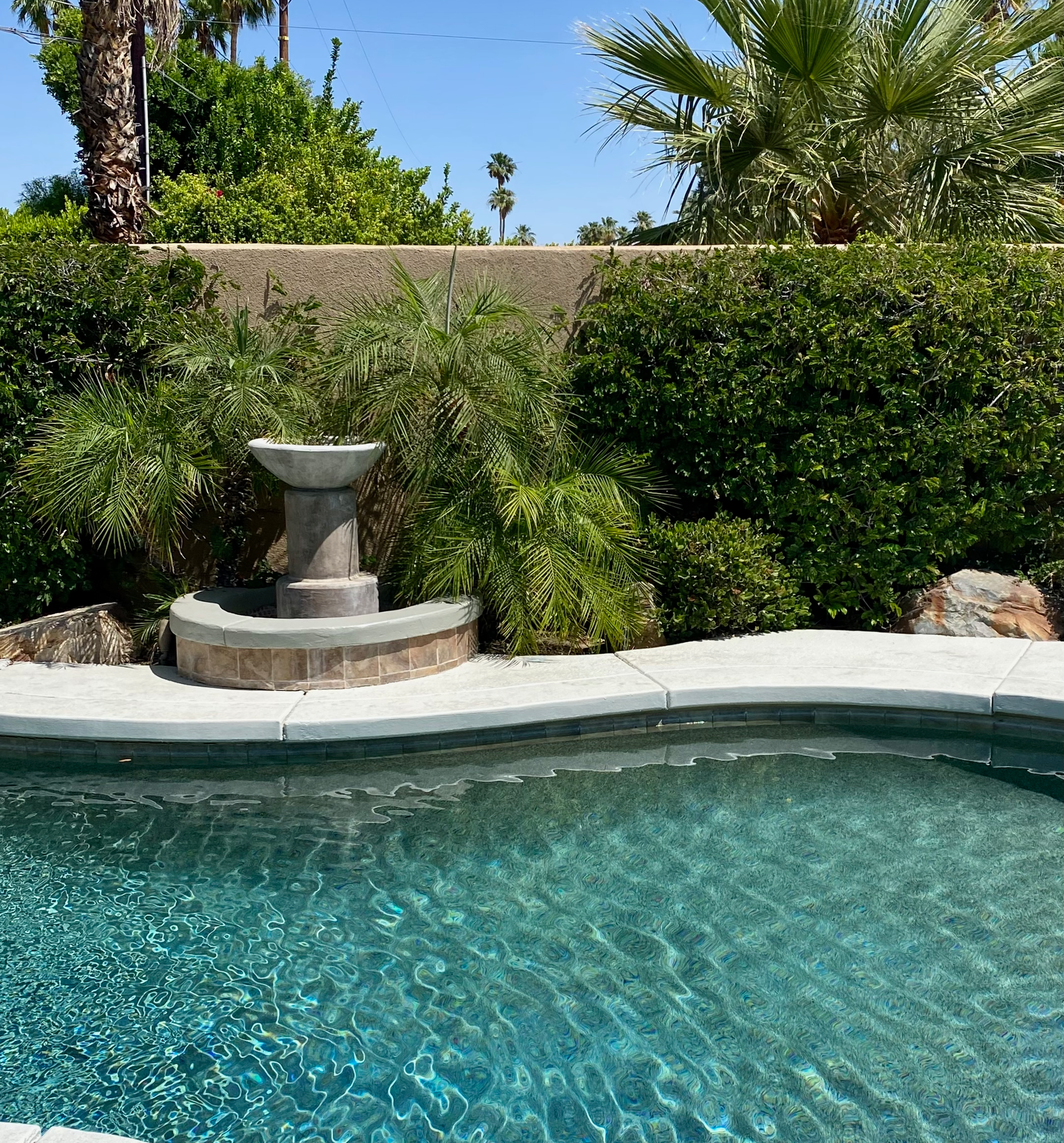 before of palm springs remodel completed by Dakota DesignWorks