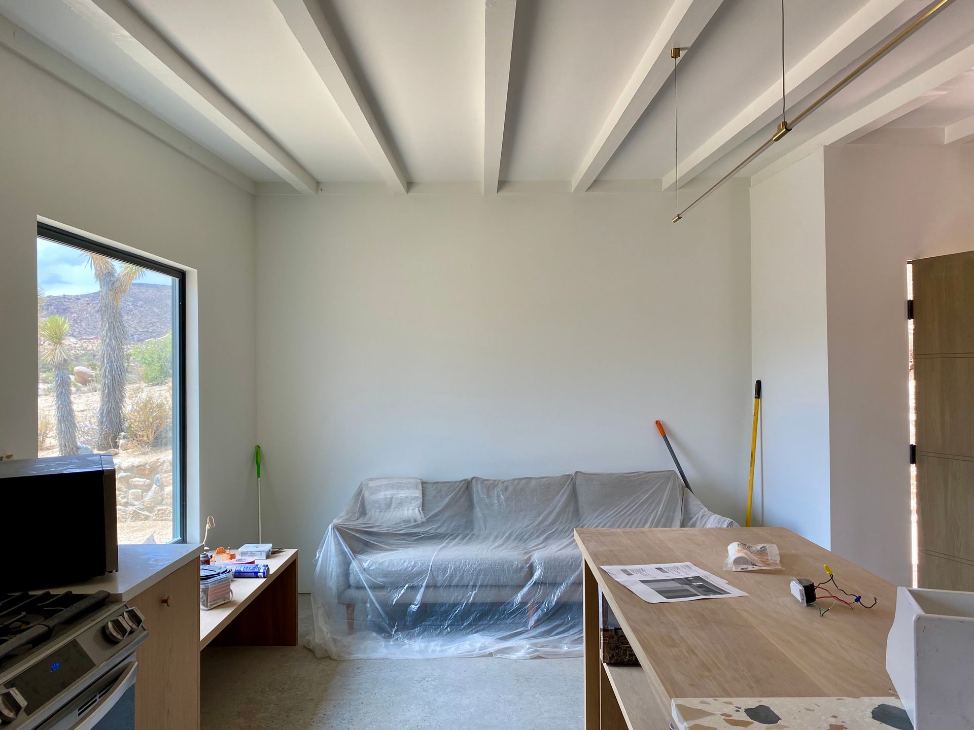 before of palm springs remodel completed by Dakota DesignWorks