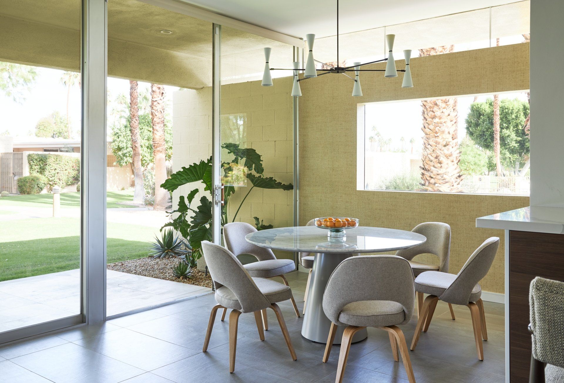 dining room of a house in palm springs designed by Dakota Designworks