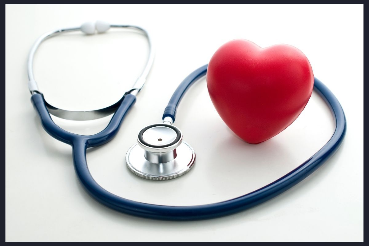 stethoscope with a heart standing in the middle