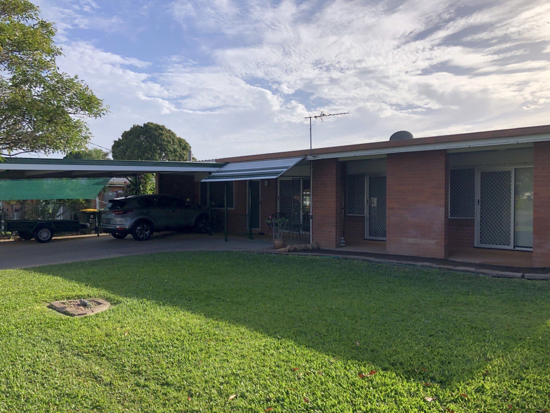 Inside The House With Lattices Side Right — Lifestyle Aluminium Lattice in West End, QLD