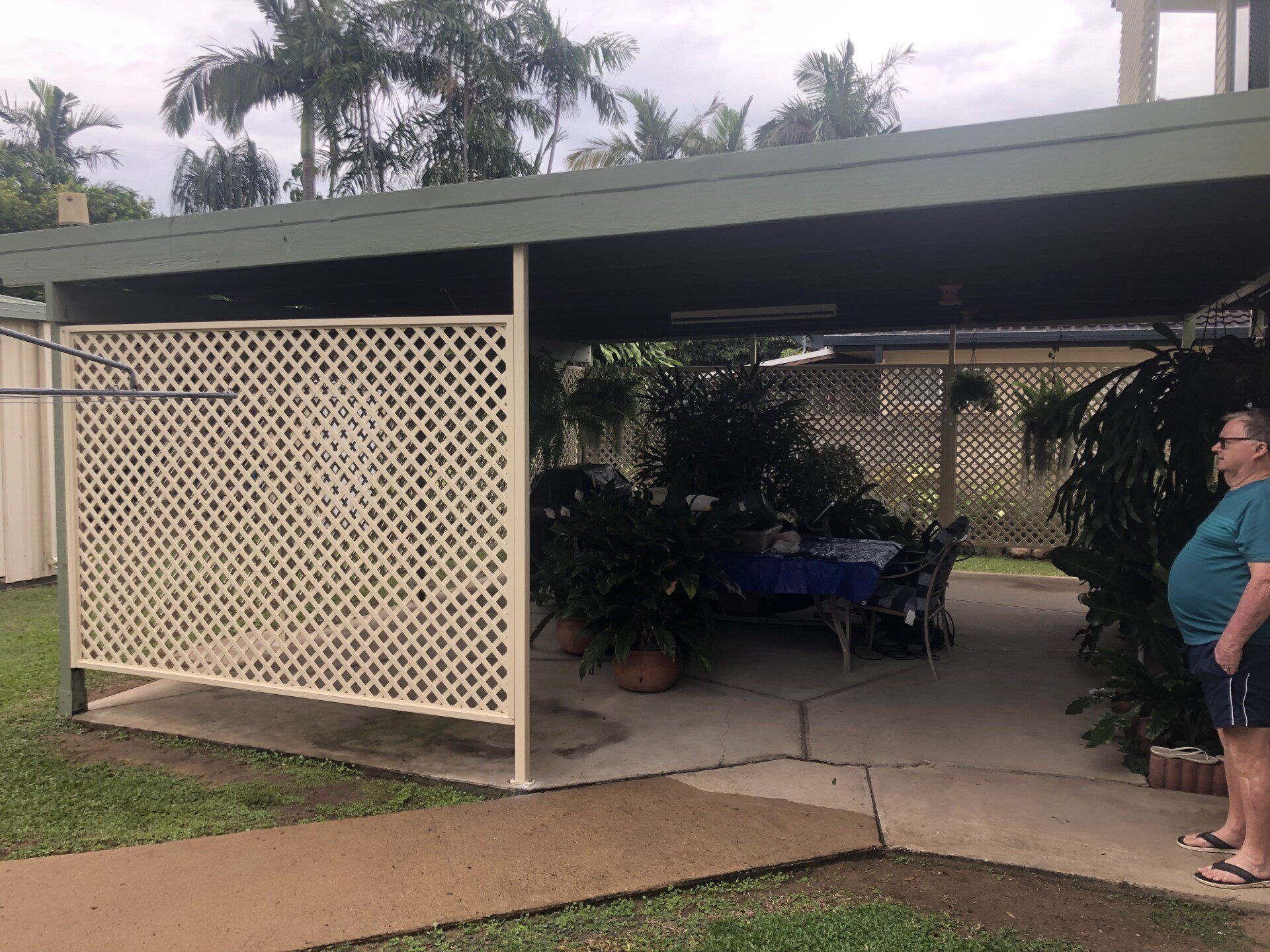 Lattice Outside The House  — Lifestyle Aluminium Lattice in West End, QLD