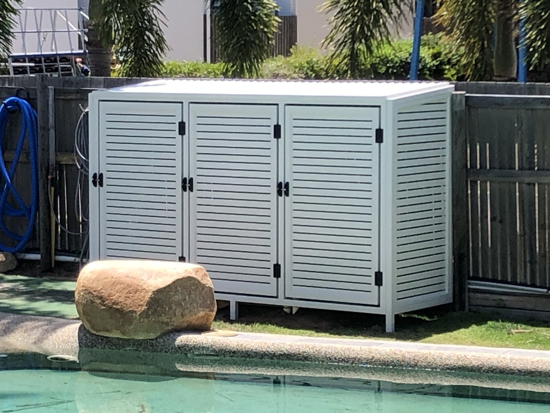 Big Cabinet Lattice Centre — Lifestyle Aluminium Lattice in West End, QLD