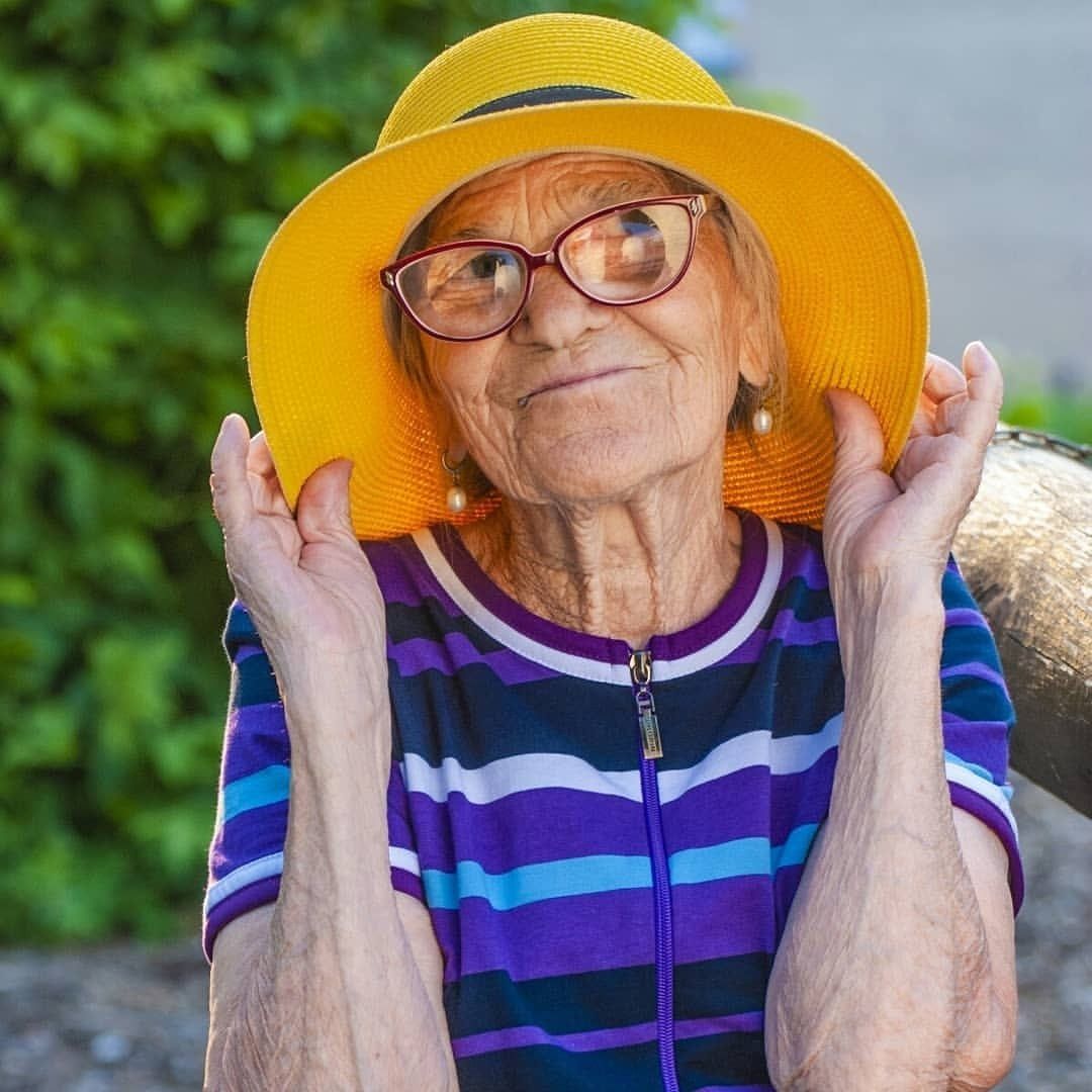 Velhinha de 91 anos dá a volta ao Mundo