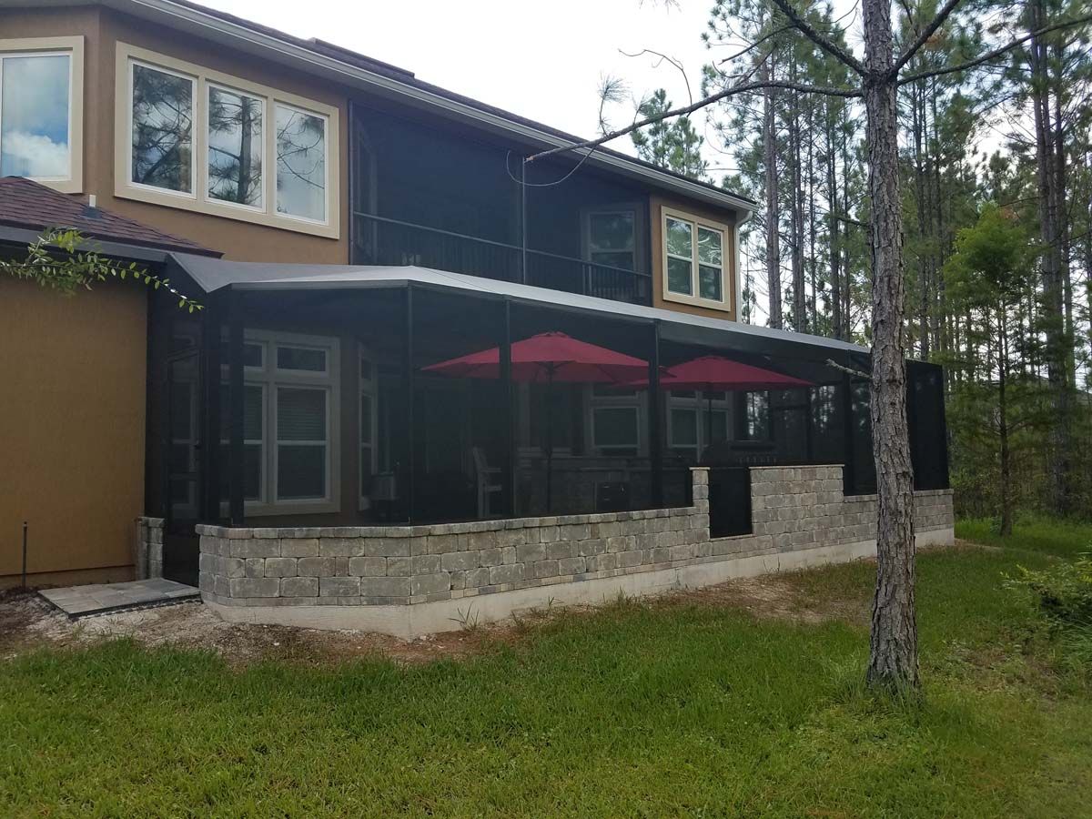 Modern House with Screen — Orange Park, FL — Backyard Creations