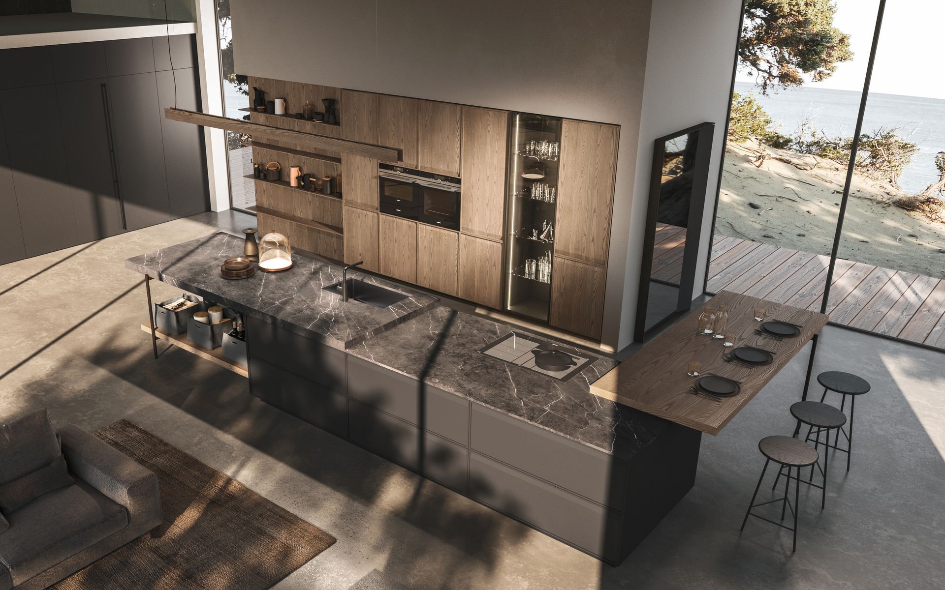 Cucina moderna con isola, mobili in legno e bancone bar. Le finestre a tutta altezza offrono una vista sul mare.