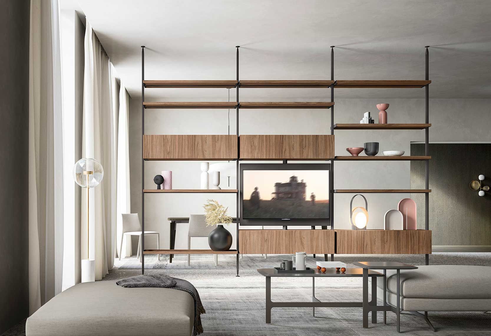 Soggiorno con scaffalature in legno, TV e mobili moderni.