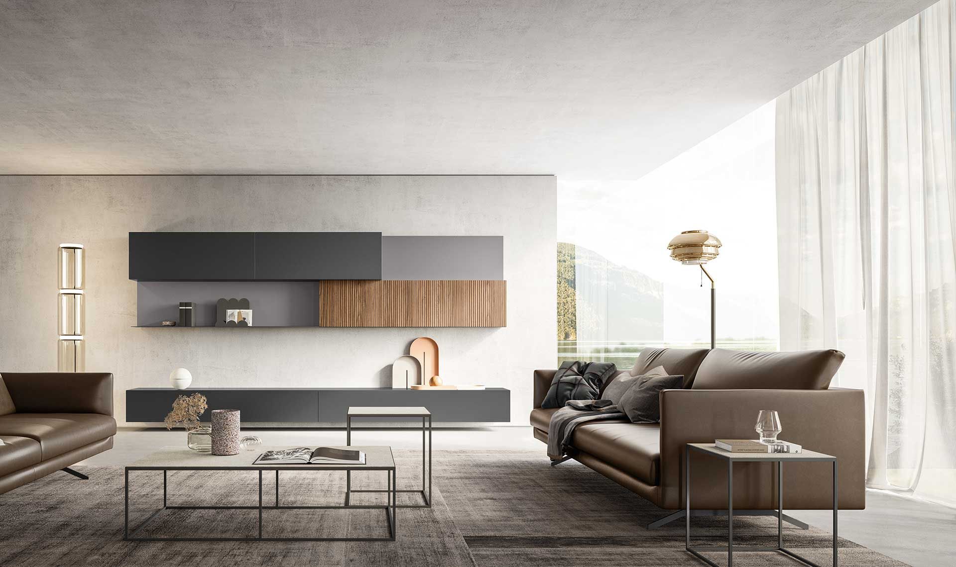 Soggiorno moderno con mobili in pelle, dettagli in legno e una grande finestra.