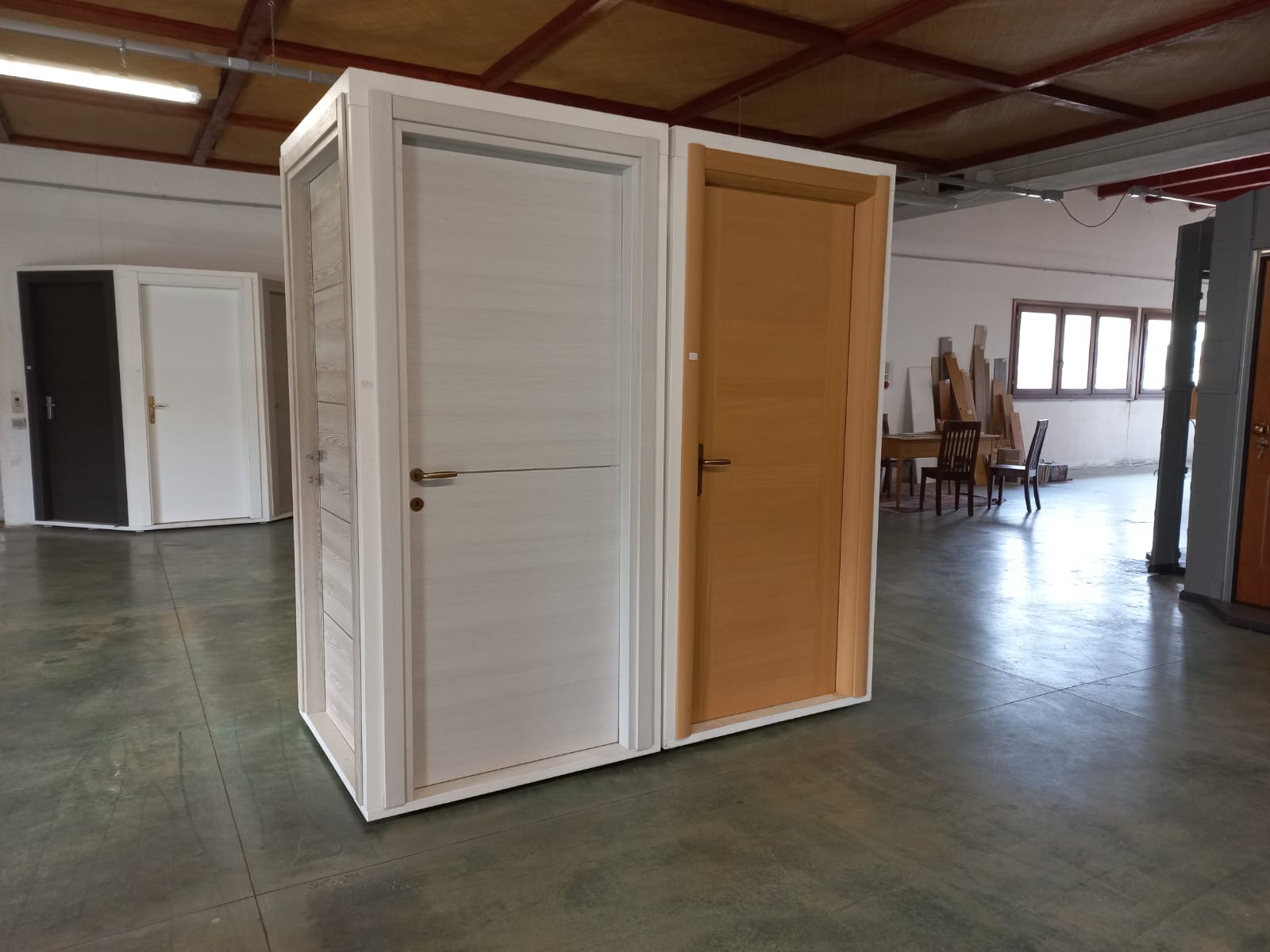 Vendita porte e serramenti