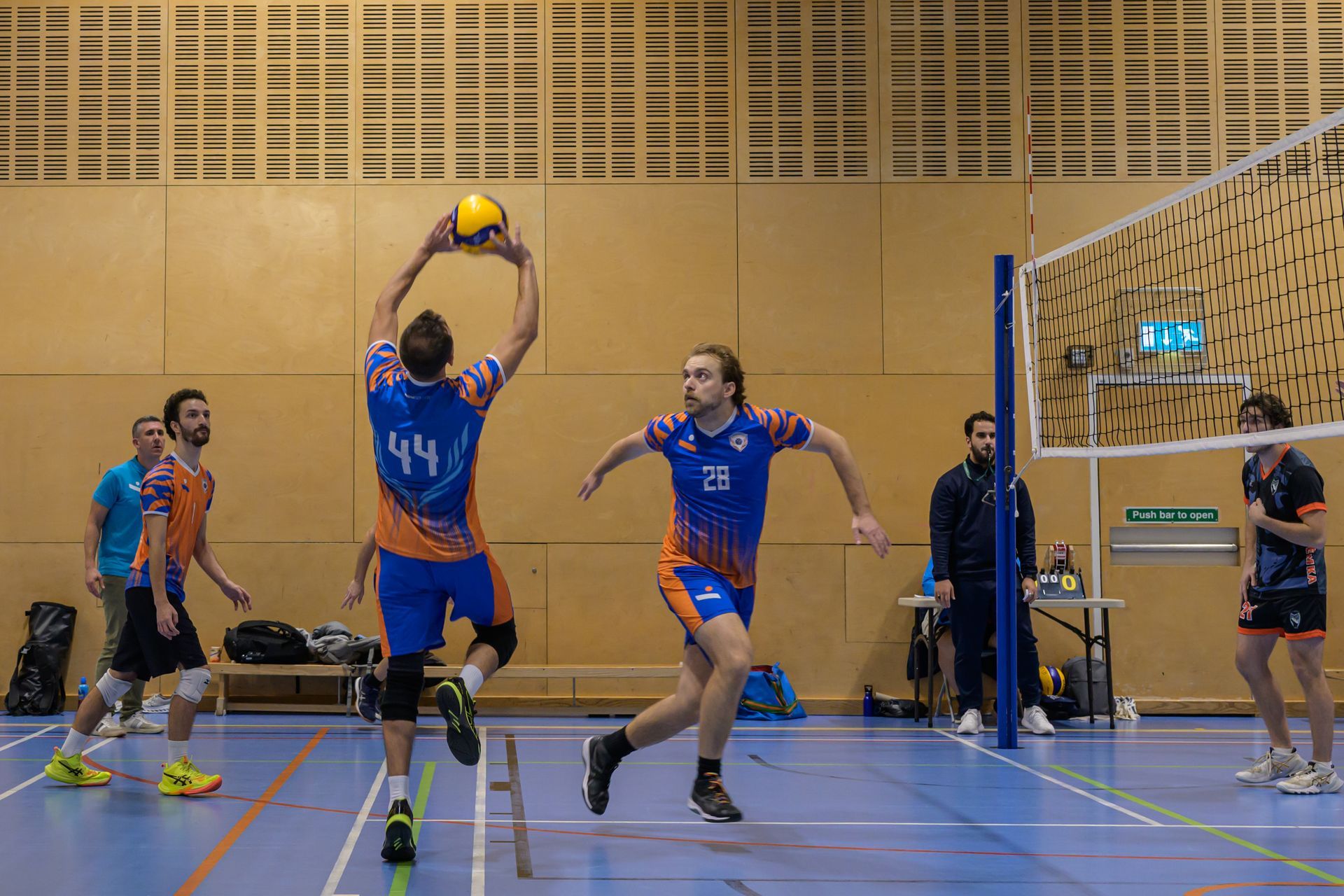 Ares vs Osemka (Div 1)