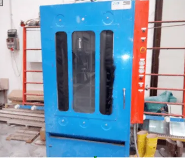 macchina per vetrerie