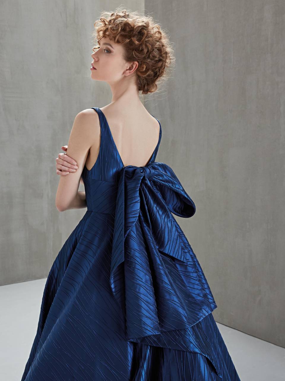 Abito da  cerimonia blu con fiocco