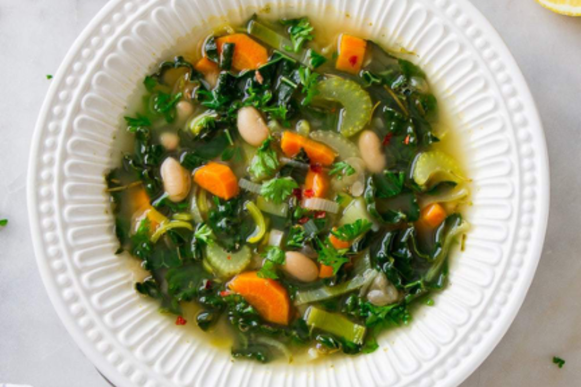 lemony kale and white bean soup