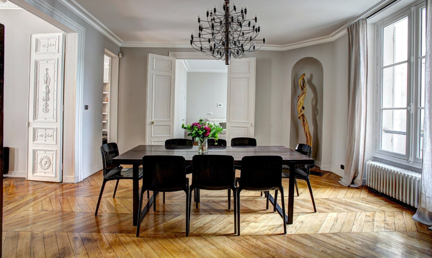 dining room with black table and chairs