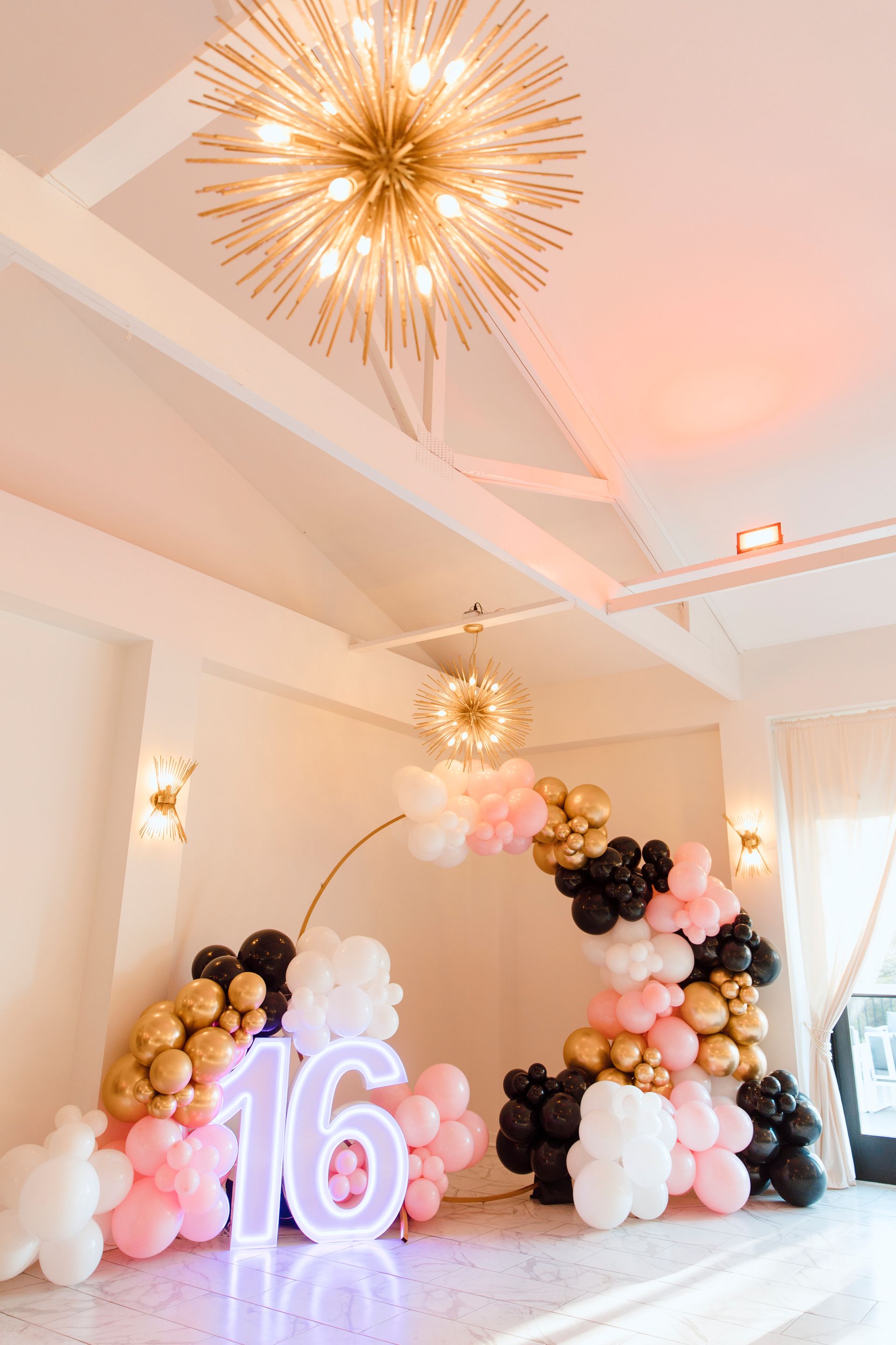 Balloon display for sweet 16 birthday
