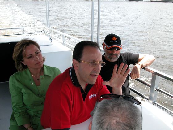 Damiano Losco a Fort Myers (Florida) giro in barca con gli investitori