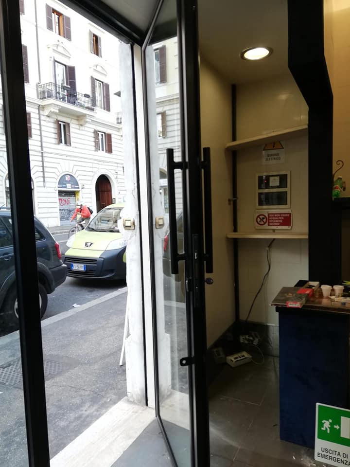 Entrata di un negozio